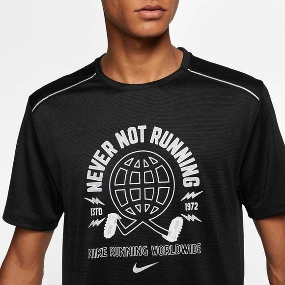 NIKE Miler Wild Run Men's Short Sleeve Running Top - Picture 4 of 6